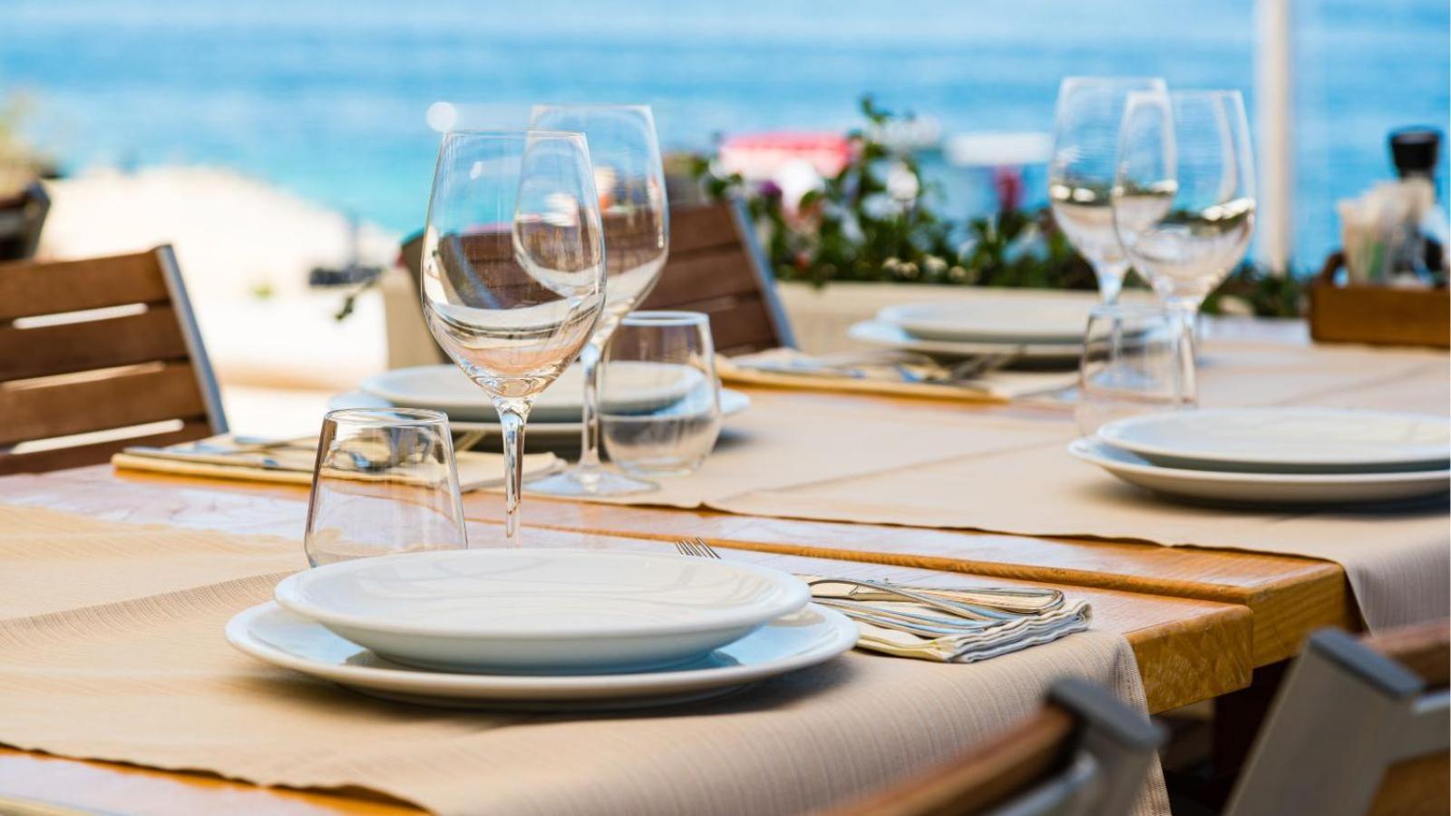 Happy Hotel Atelier Gardone Riviera Centro & Beach Екстериор снимка